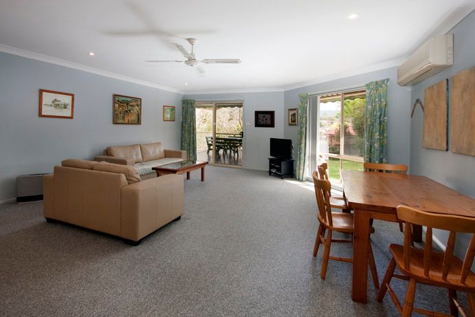 7 Brolga Place, CAMBEWARRA VILLAGE, NSW 2540