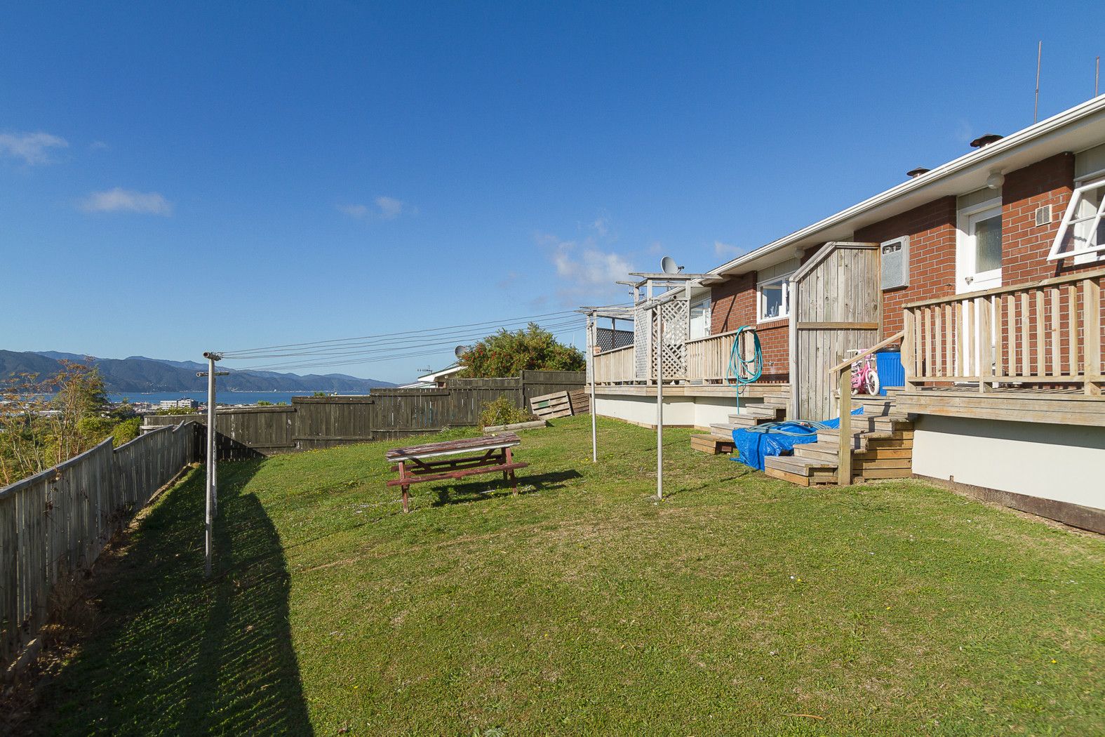 22 Dowse Drive, MAUNGARAKI, Lower Hutt City