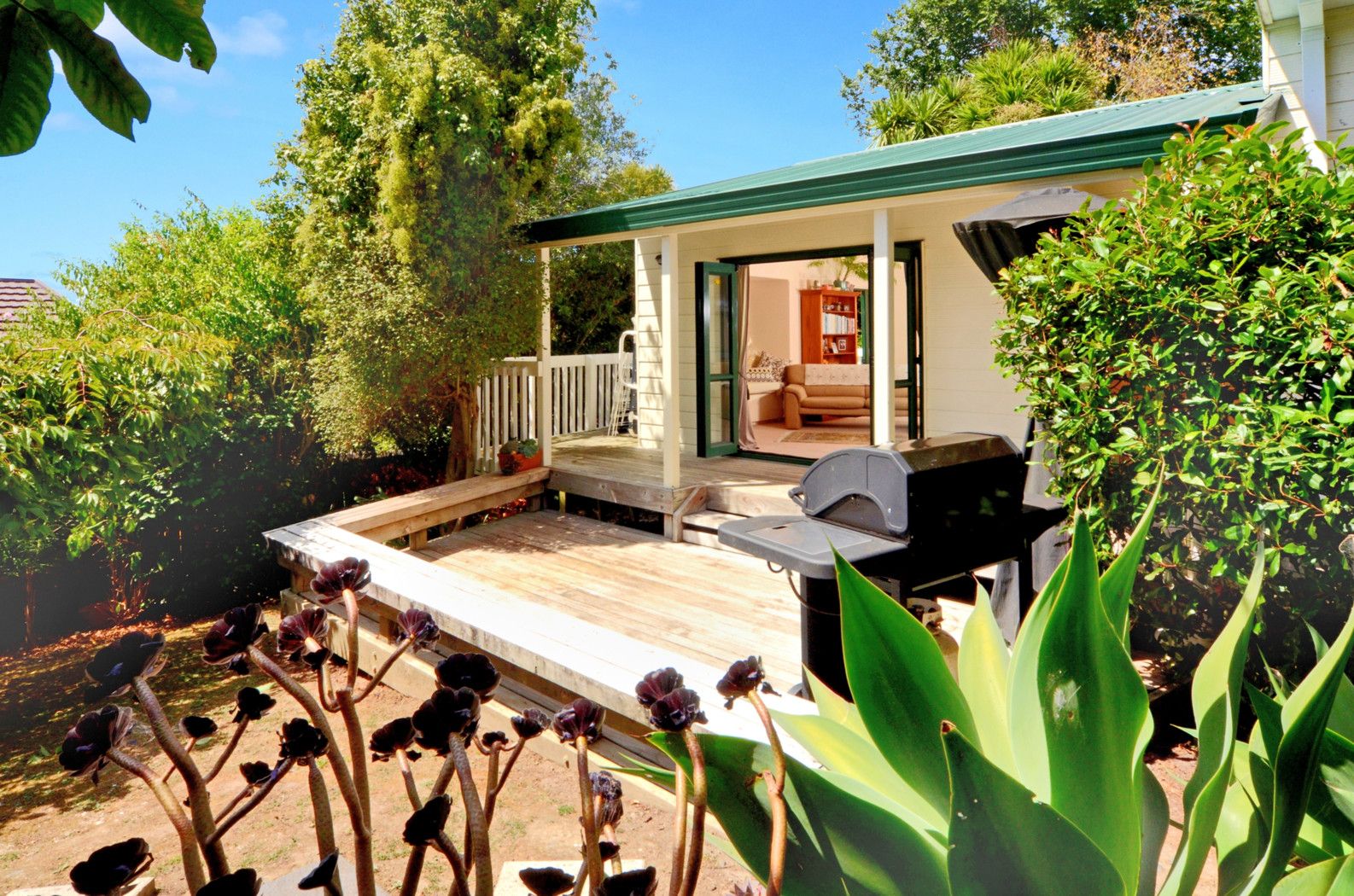 2/143 Rangatira Road, BEACH HAVEN, North Shore City