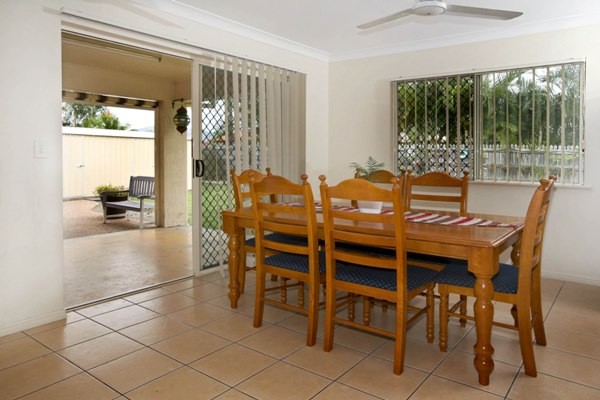34 Squires Crescent, KIRWAN, QLD 4817