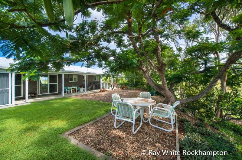 114 Fons Drive, GLENDALE, QLD 4711