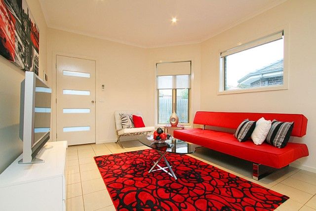 2/15 View Street, RESERVOIR, VIC 3073