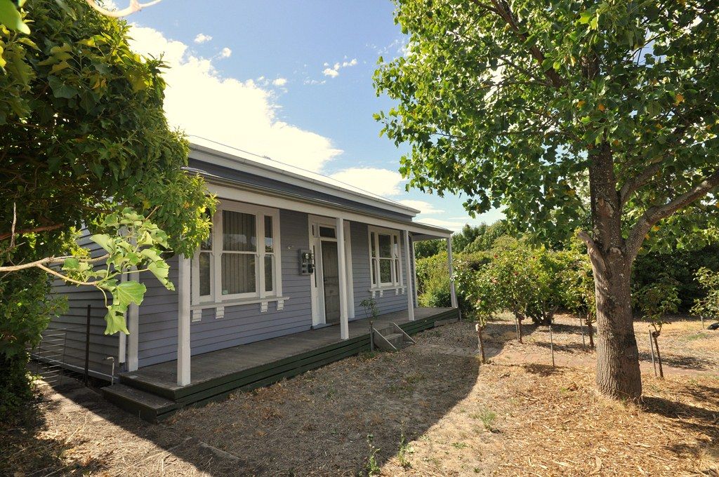 32 Lawrence Street, BEAUFORT VIC 3373