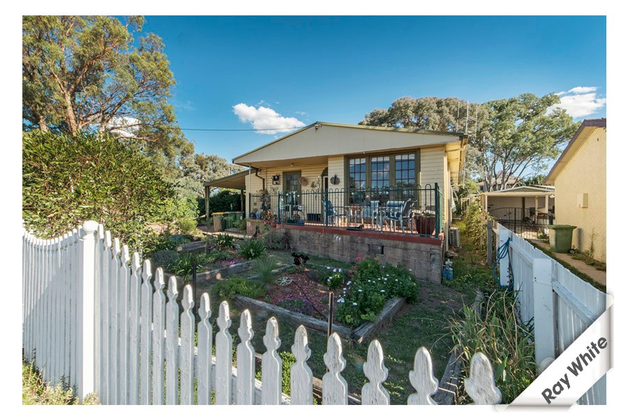 14 Fergus Road, QUEANBEYAN, NSW 2620