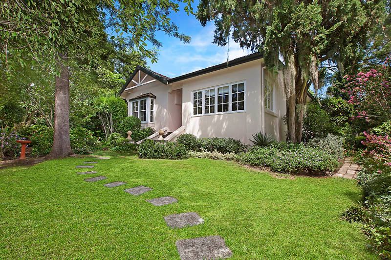 43 The Chase Road, TURRAMURRA NSW 2074