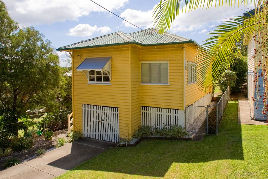 43 Boronia Avenue, HOLLAND PARK WEST QLD 4121