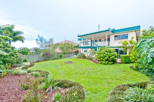 11 Luckins Street, ASPLEY QLD 4034