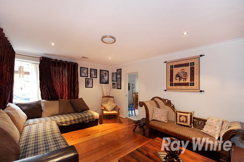 118 Lomond Avenue, KILSYTH, VIC 3137