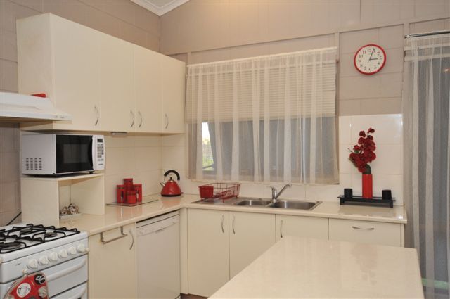 19 Edwin Street, NORTH BENDIGO, VIC 3550