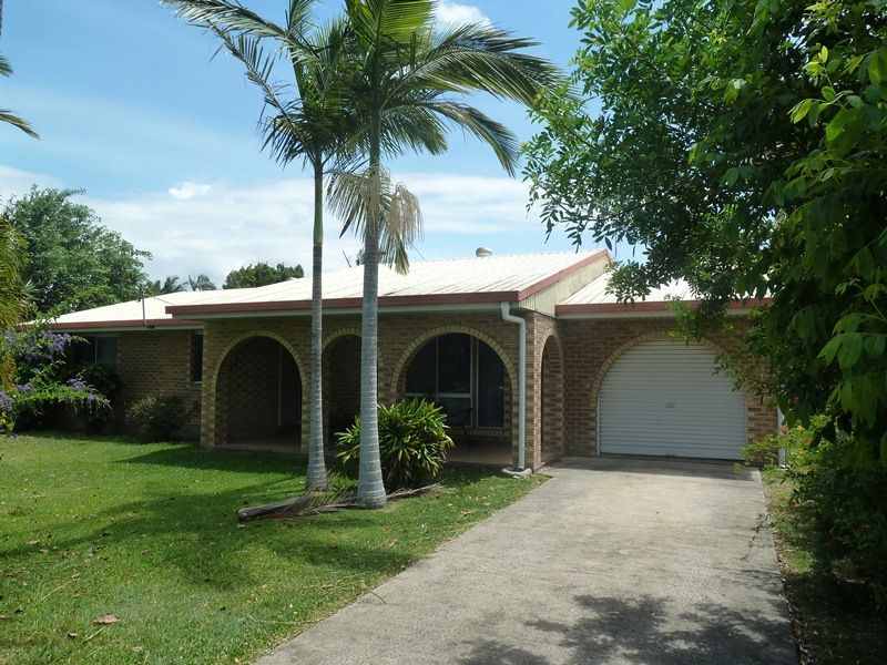 11 Barton Street, WEST MACKAY QLD 4740