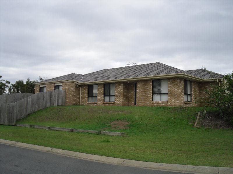 7 Schafer Court, EDENS LANDING, QLD 4207