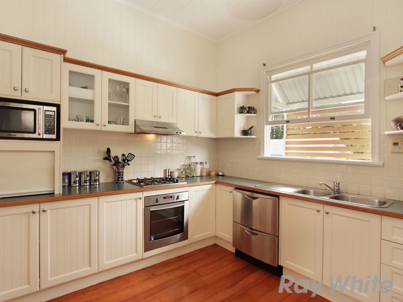 31 Fifth Avenue, KEDRON, QLD 4031