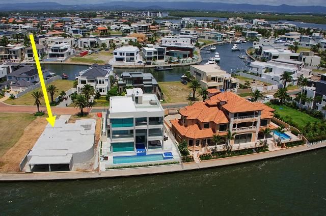 56 Knightsbridge Pde East, SOVEREIGN ISLANDS QLD 4216