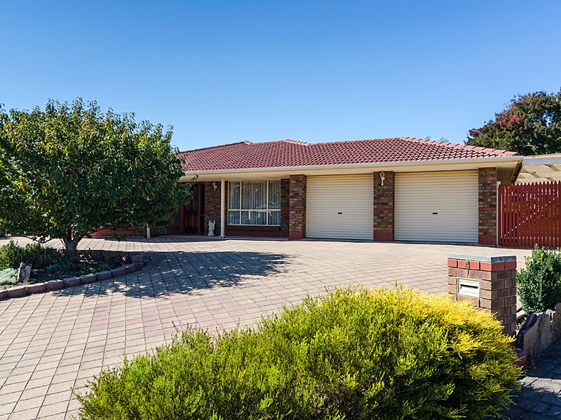 4 Sunningdale Court, BALHANNAH, SA 5242