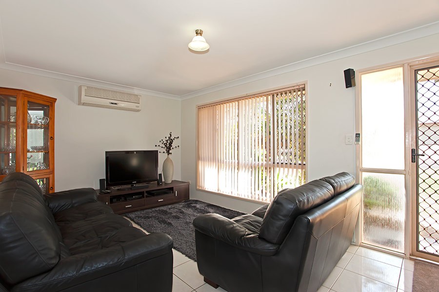 16 Oaklands Court, Glenvale, QLD 4350