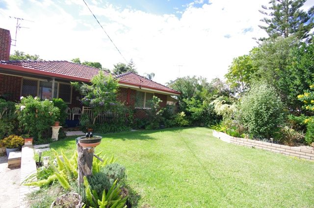 31 Albourne Place, BALGA, WA 6061