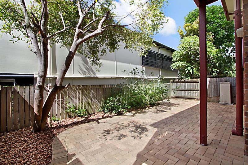2/55 Swinburne Street, LUTWYCHE, QLD 4030