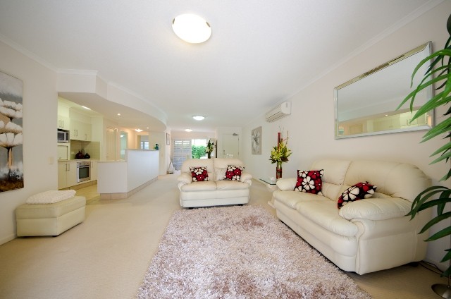 14/1 Riverwalk Avenue, ROBINA, QLD 4226
