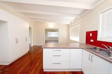 94 Cross Street, DECEPTION BAY, QLD 4508