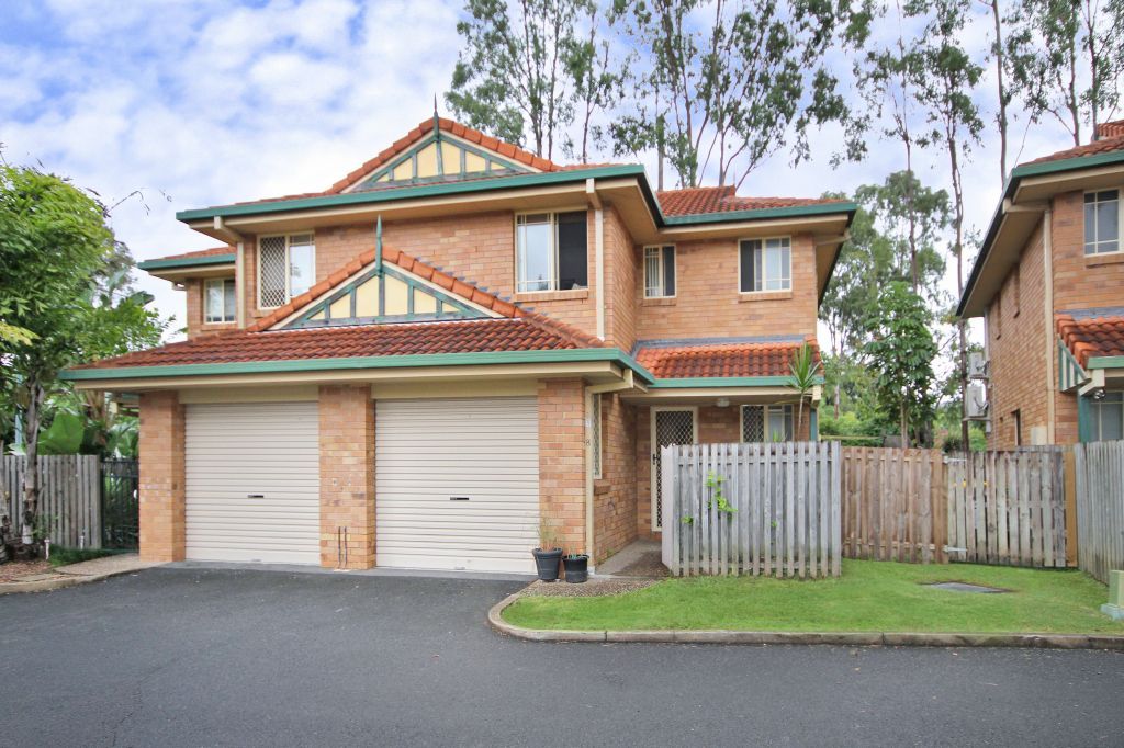 88 Old Coach Road, MUDGEERABA QLD 4213