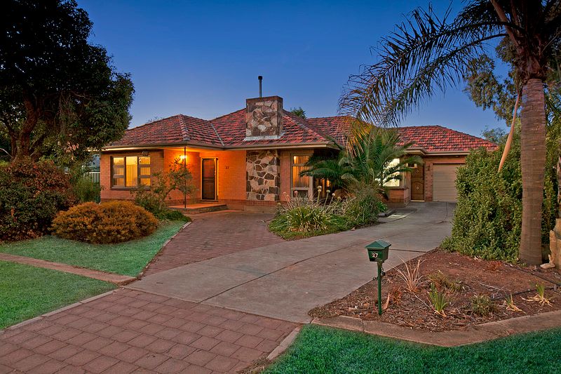 27 Kings Road, SALISBURY DOWNS SA 5108