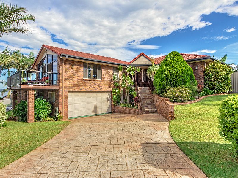 2 Karingal Avenue, BILAMBIL HEIGHTS NSW 2486
