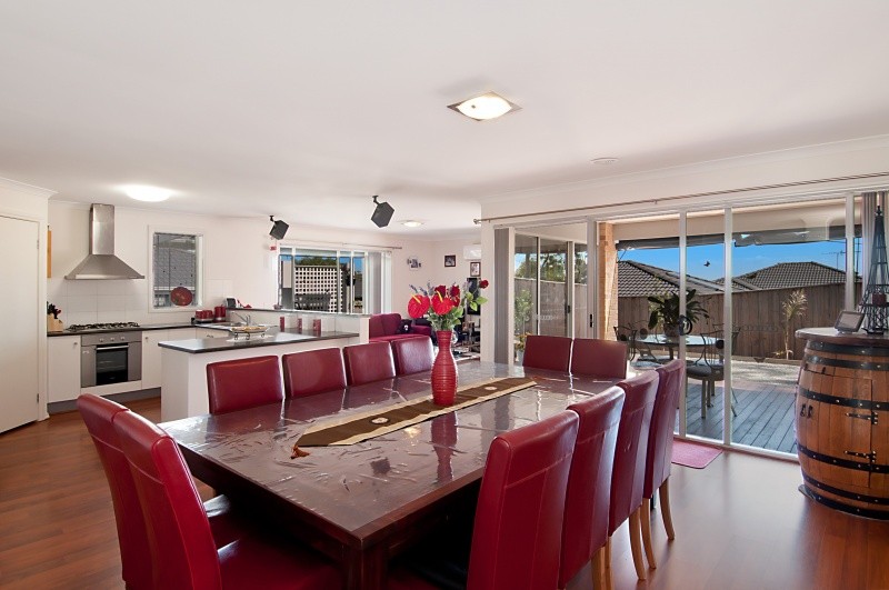 47 Clifton Grove, CARRUM DOWNS, VIC 3201