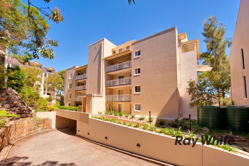 33 Kinsellas Drive, LANE COVE NORTH NSW 2066