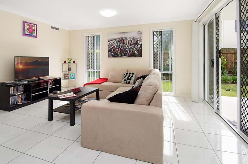 1/27 Railway Parade, NUNDAH, QLD 4012