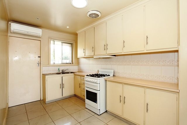 2/10 Allan Street, NOBLE PARK, VIC 3174