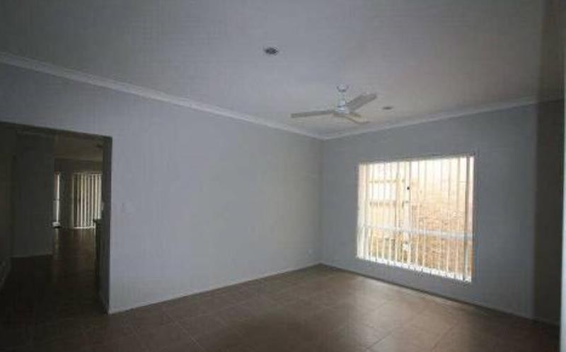 3 Cypress Street, NORTH LAKES, QLD 4509
