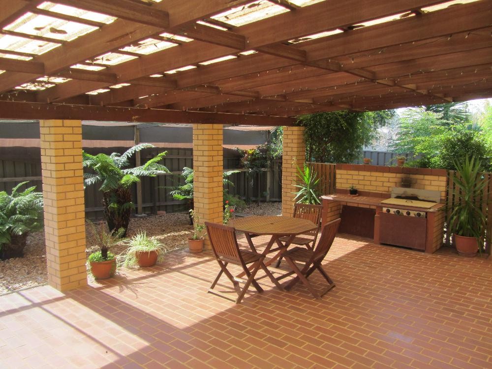 42 Kosciuszko Road, THURGOONA, NSW 2640