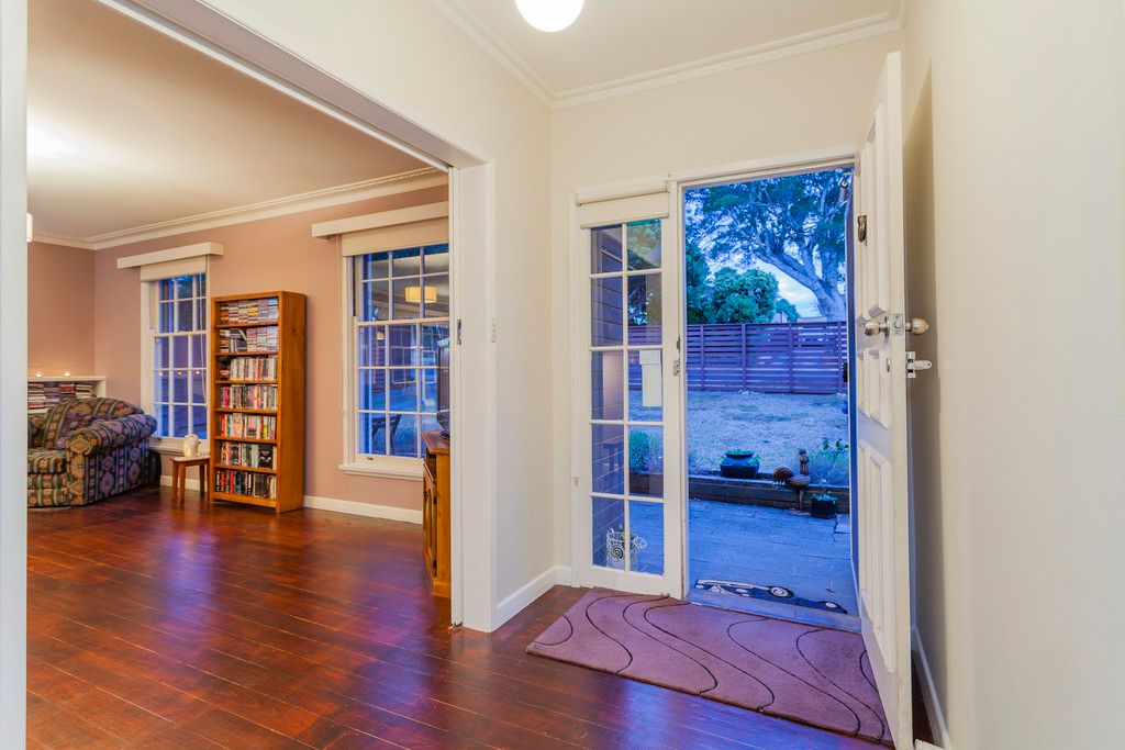 46 Iona Avenue, BELMONT, VIC 3216