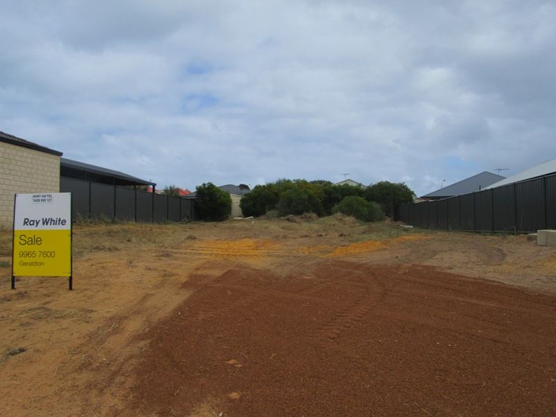 18 Sutherland Drive, MOUNT TARCOOLA, WA 6530