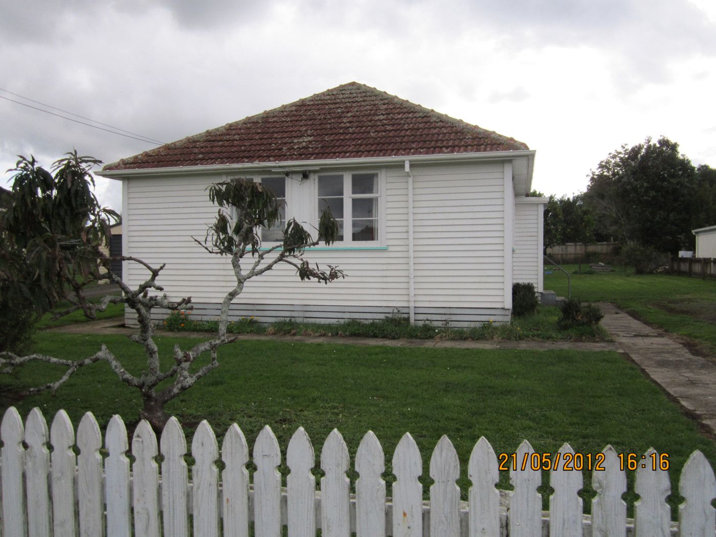 TUAKAU, Franklin