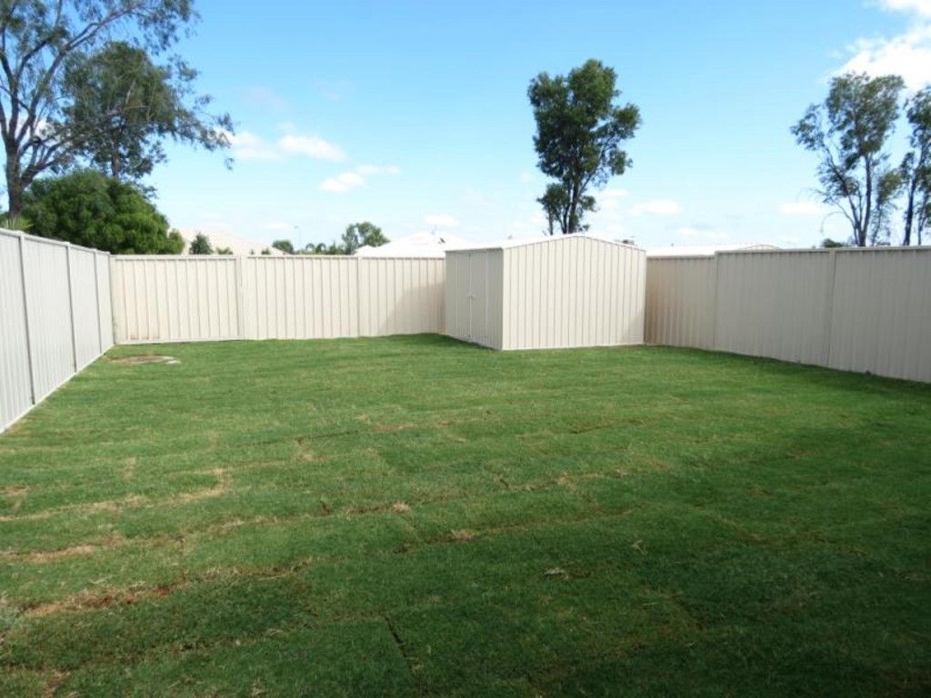 20 Wright Street, EMERALD, QLD 4720