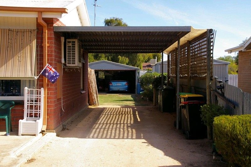 15 Myall Street, RENMARK, SA 5341