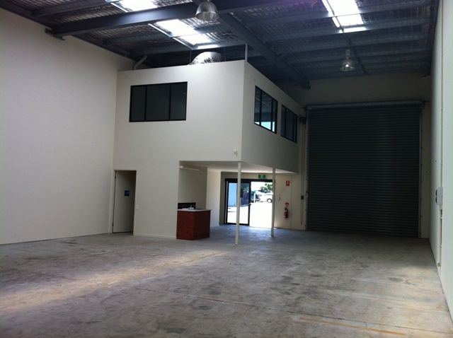 YATALA, QLD 4207