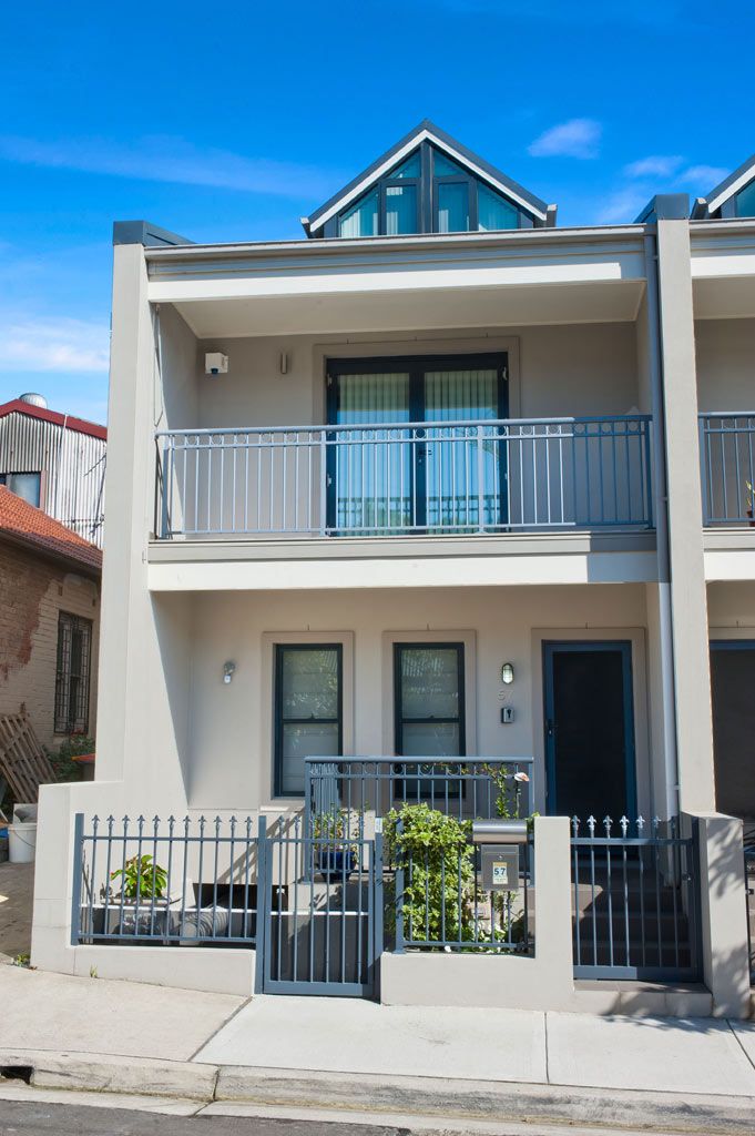 57 Crown Street, ST PETERS NSW 2044