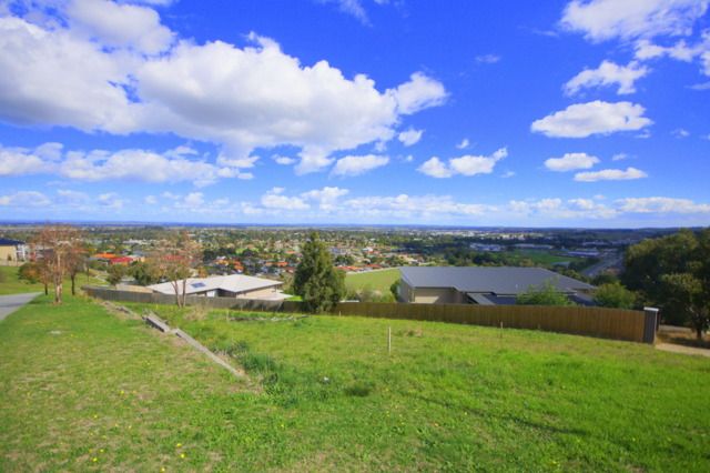 48 Highland Drive, PAKENHAM, VIC 3810