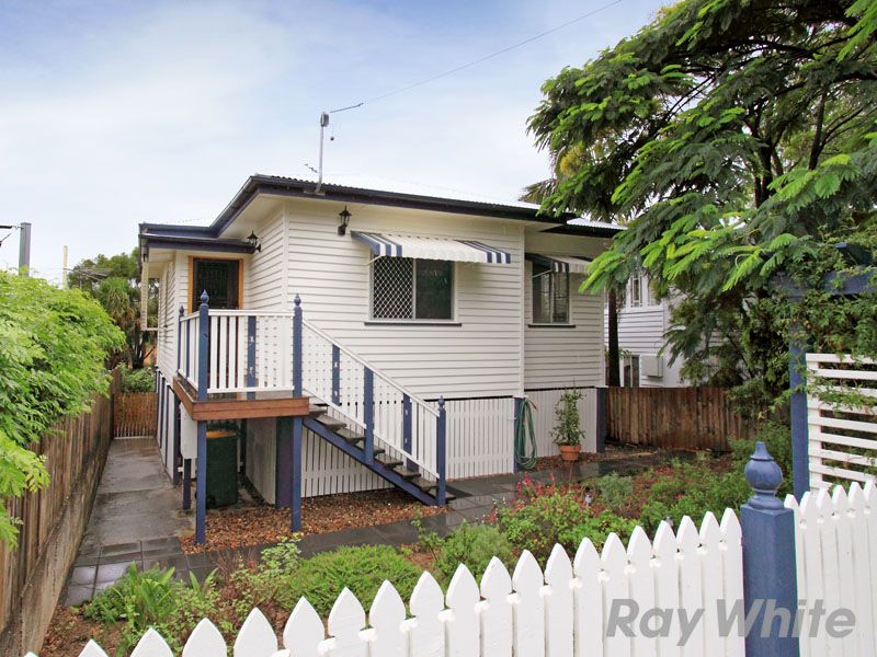 26 Lawley Street, KEDRON QLD 4031