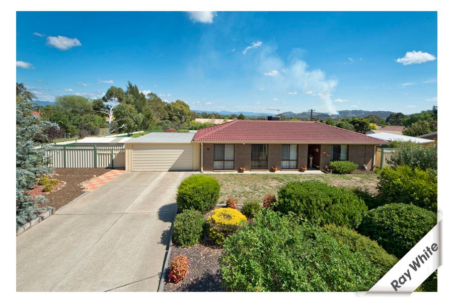 35 Pankhurst Crescent, GILMORE ACT 2905