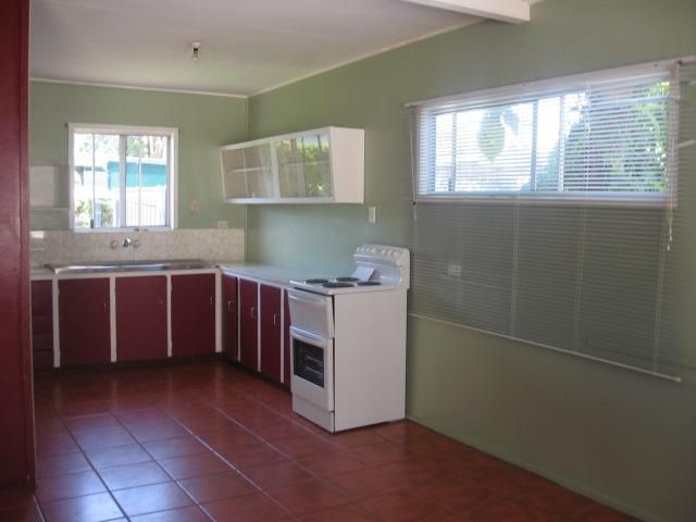 1/53 ESMOND Street, EMERALD, QLD 4720