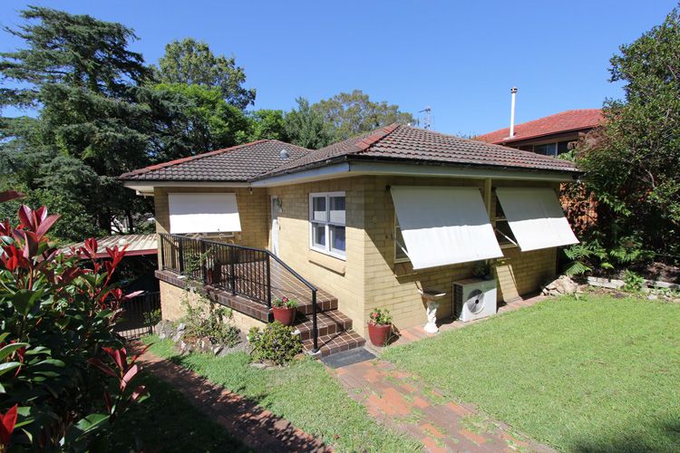 8 Opala Avenue, WYOMING NSW 2250
