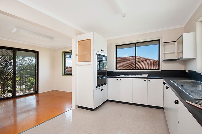 78 Buderim Street, BATTERY HILL, QLD 4551