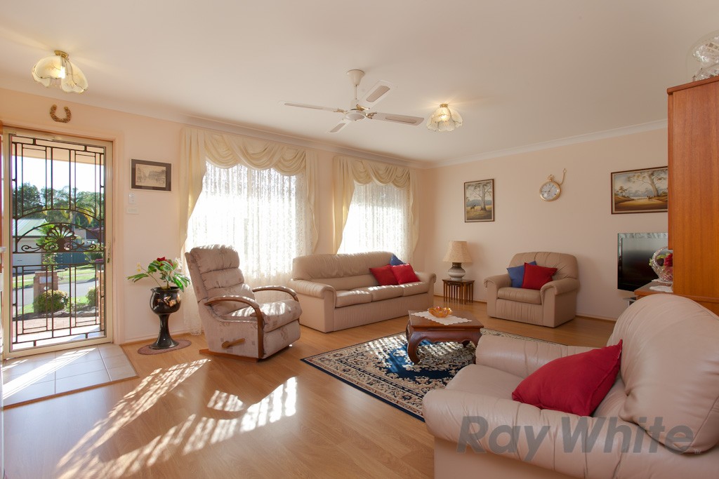 13 Rees Way, LAMBTON, NSW 2299