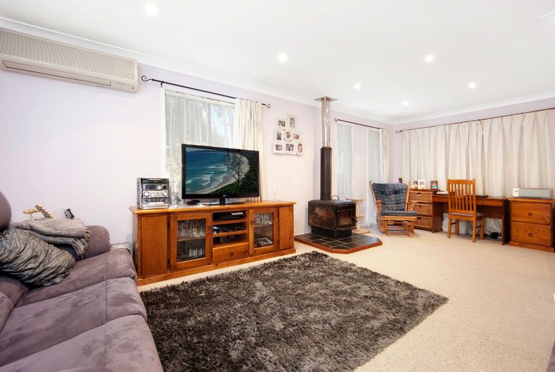 1 Cuthbert Place, MENAI, NSW 2234