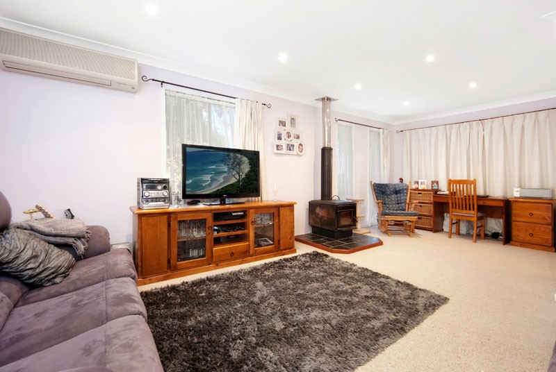 1 Cuthbert Place, MENAI, NSW 2234