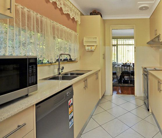 12 Twickenham Close, NORMANHURST, NSW 2076