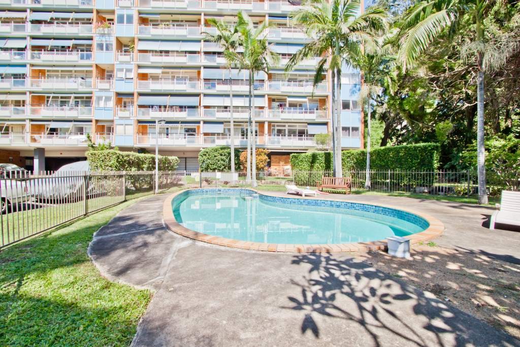182 Dornoch Terrace, HIGHGATE HILL, QLD 4101